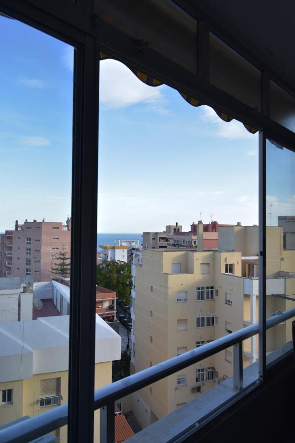 Bonito, Luminoso Y Centrico Apartamento Con Piscina Y Vistas Al Mar Lägenhet Torremolinos Exteriör bild